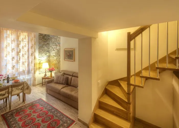 Duomo Luxury Apartment \